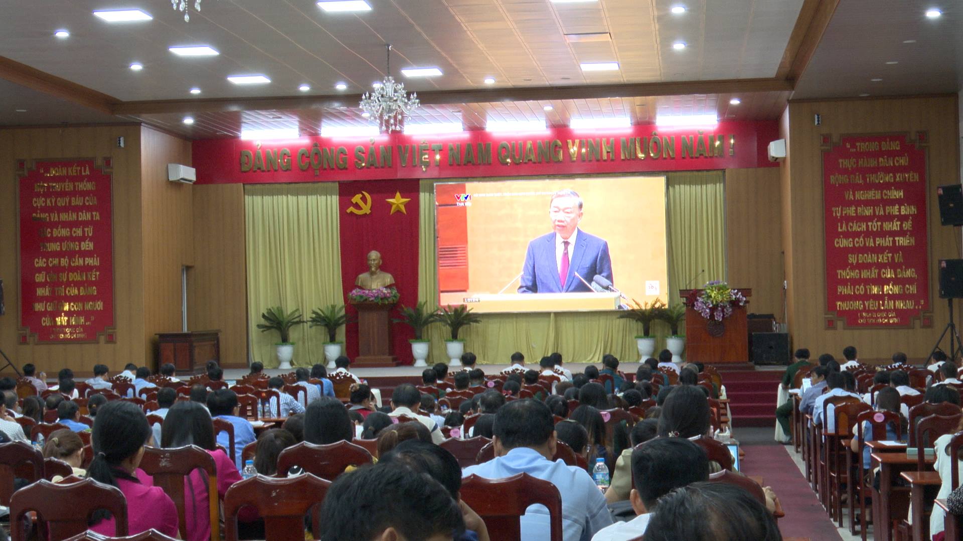 anh tin bai